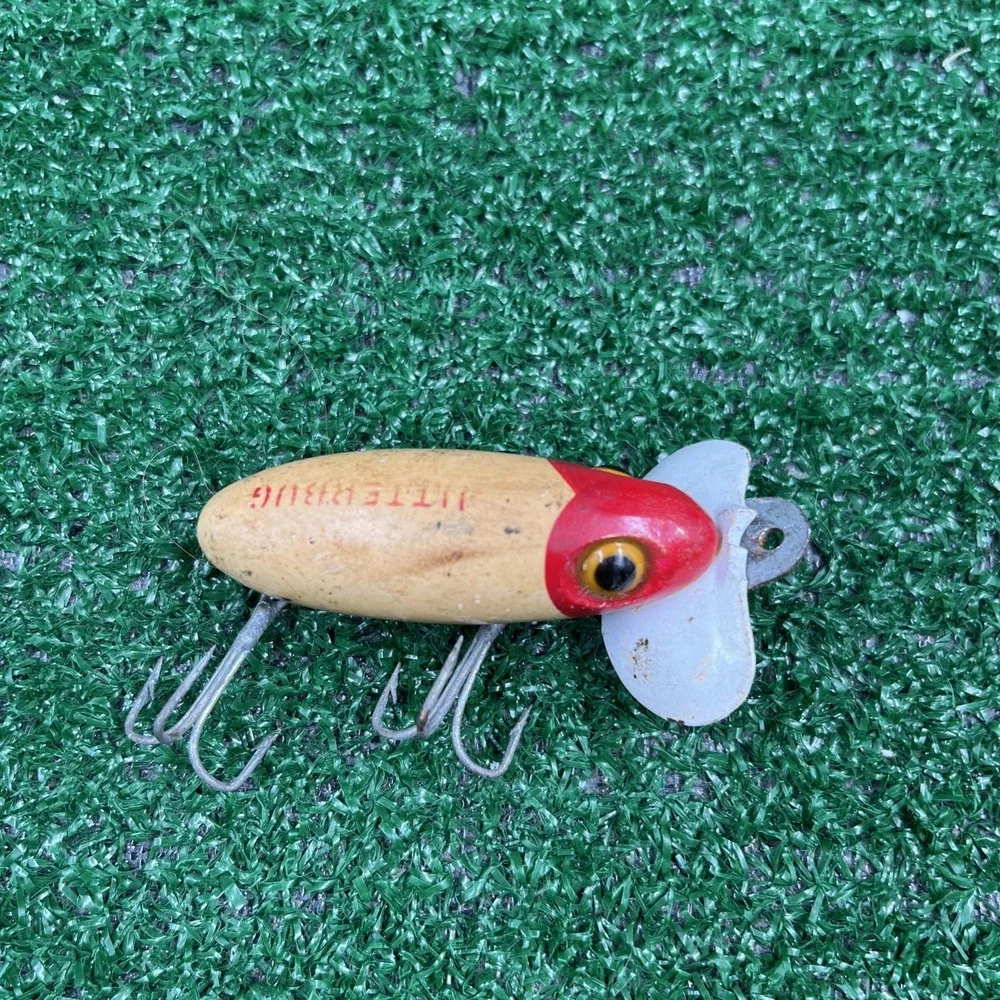 Vintage‎ Lot of 7 Fishing Lures Fred Arbogast Heddon Luxon & More See Pictures